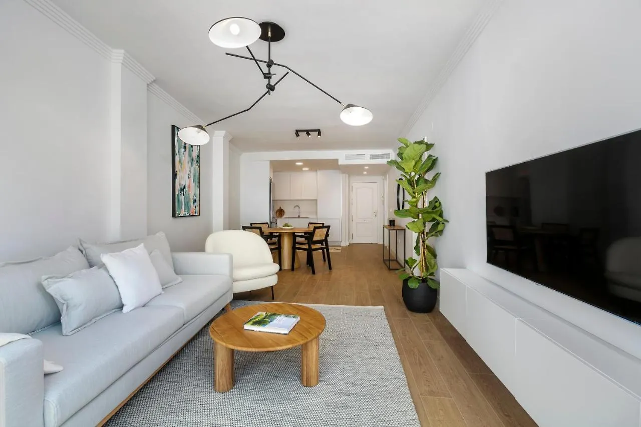 מארבלה Stunning Renovated Apt Golden Banus! Rdr254 ספרד