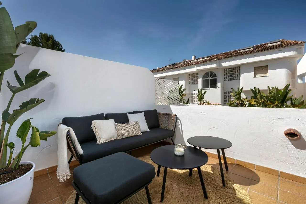 דירה מארבלה Stunning Renovated Apt Golden Banus! Rdr254 ספרד