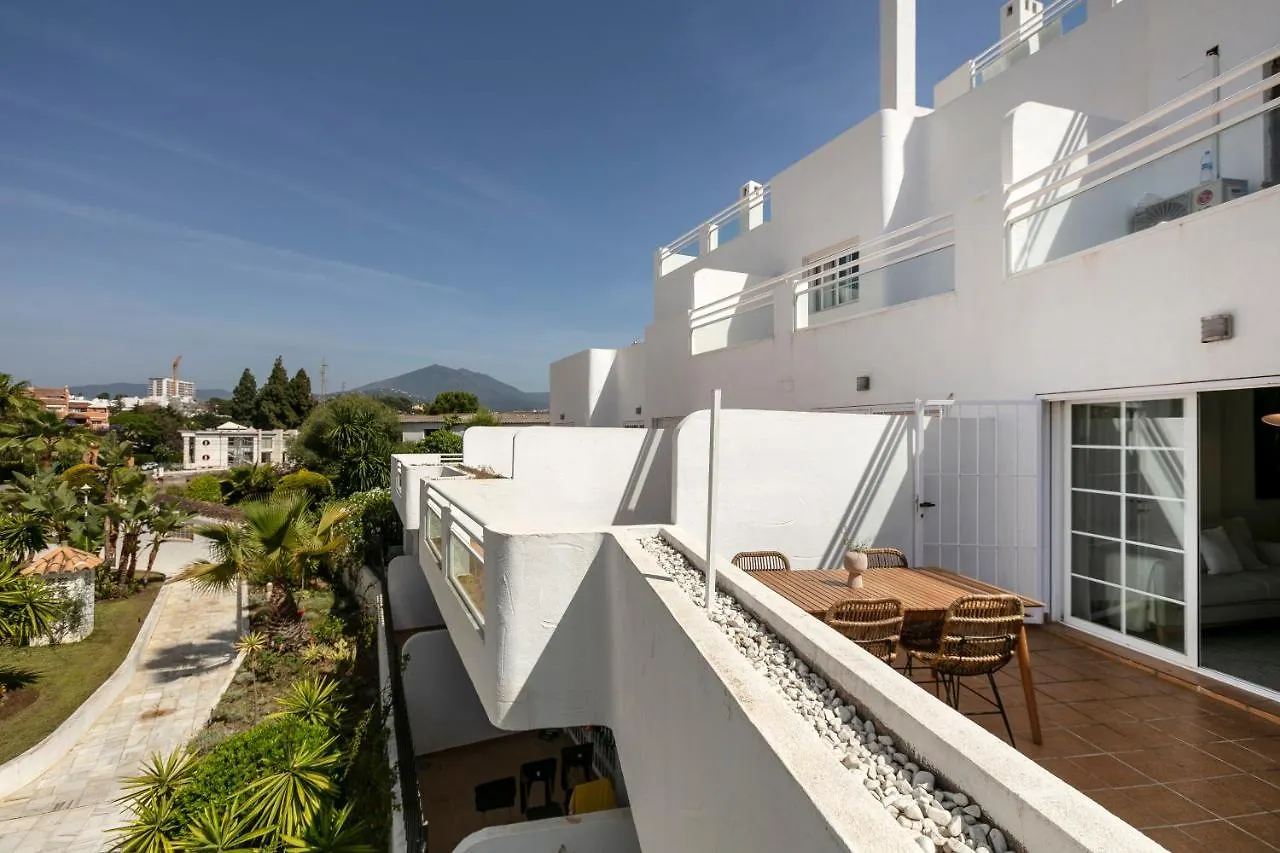 דירה מארבלה Stunning Renovated Apt Golden Banus! Rdr254